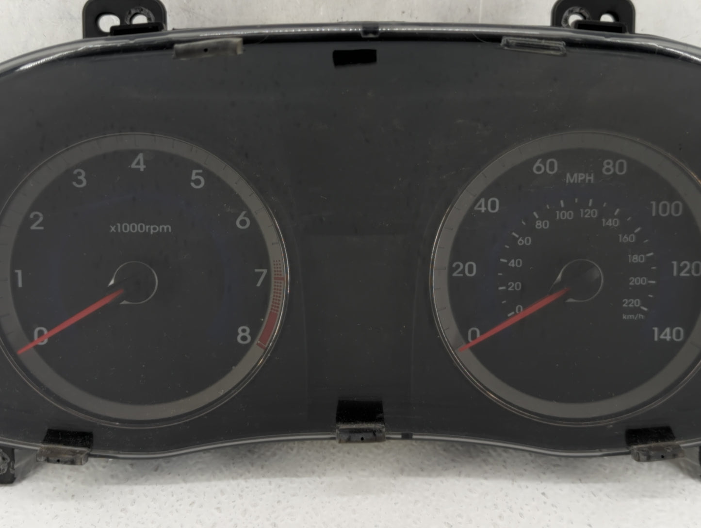 2012-2014 Hyundai Accent Instrument Cluster Speedometer Gauges P/N:94001-1R000 Fits Fits 2012 2013 2014 OEM Used Auto Parts 