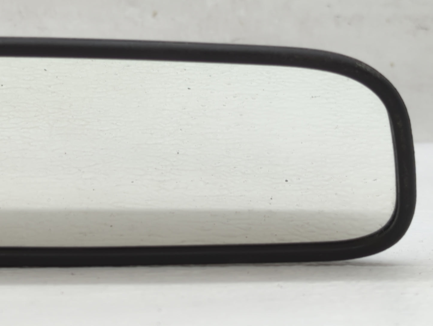 2012-2017 Hyundai Accent Interior Rear View Mirror Replacement OEM P/N:E4012143 Fits OEM Used Auto Parts - Oemusedautoparts1