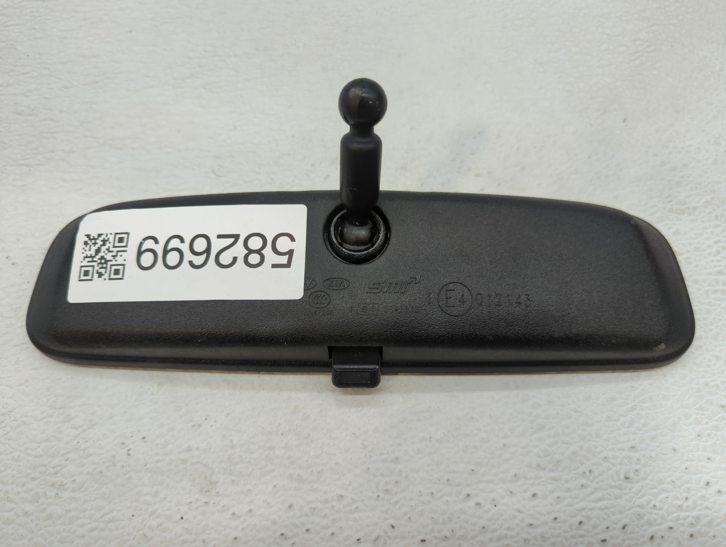 2012-2017 Hyundai Accent Interior Rear View Mirror Replacement OEM P/N:E4012143 Fits OEM Used Auto Parts - Oemusedautoparts1