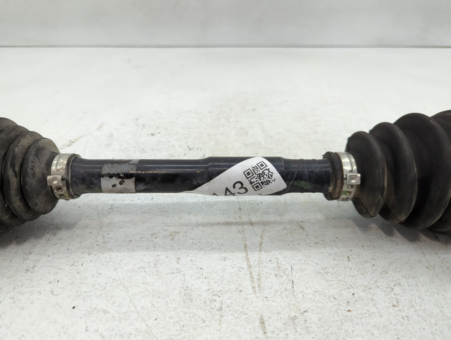 2012-2017 Hyundai Accent Axle Shaft Front Driver Cv C/v - Oemusedautoparts1.com