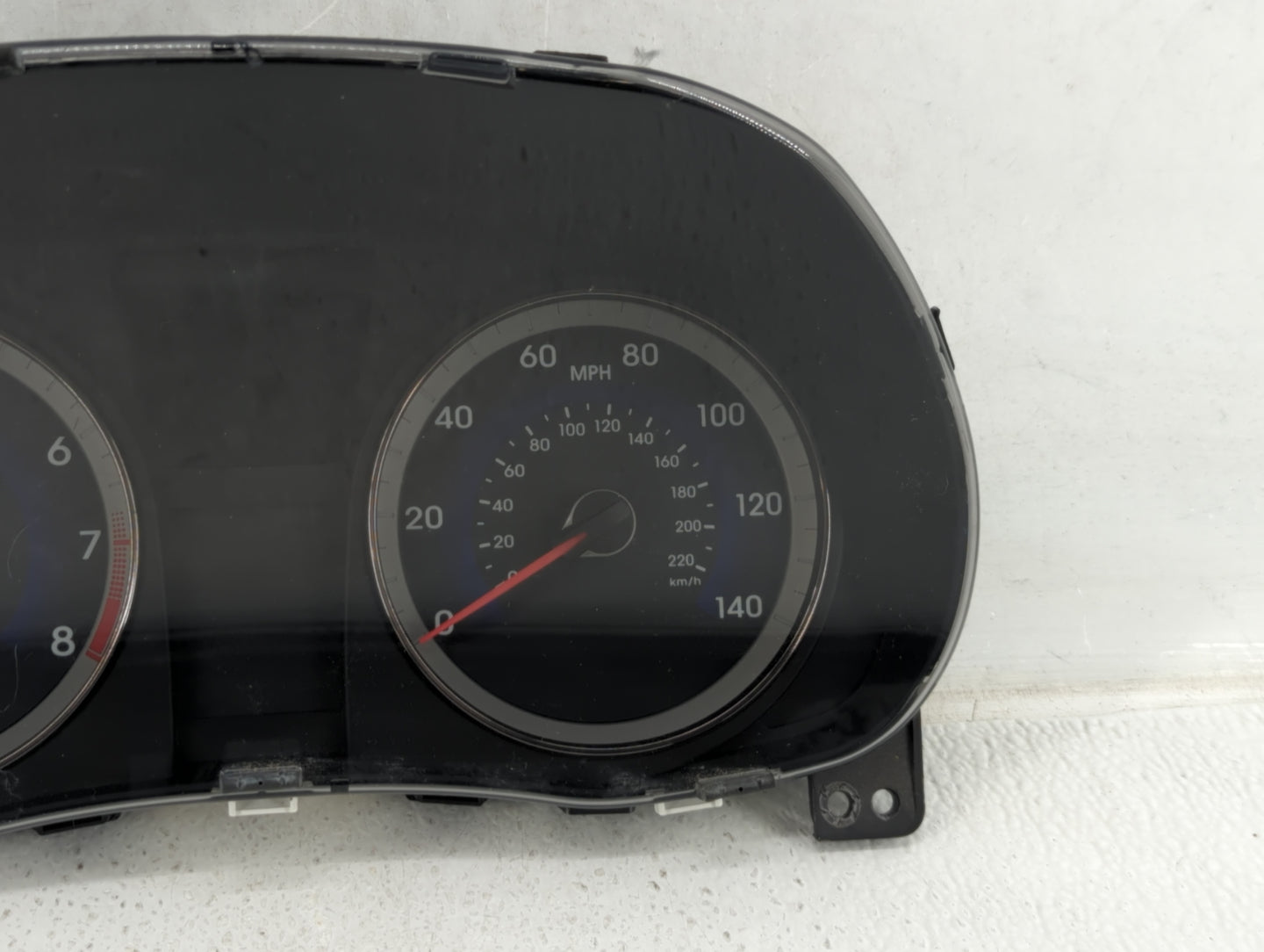 2012-2013 Hyundai Accent Instrument Cluster Speedometer Gauges P/N:94001-1R010 Fits Fits 2012 2013 OEM Used Auto Parts - Oem