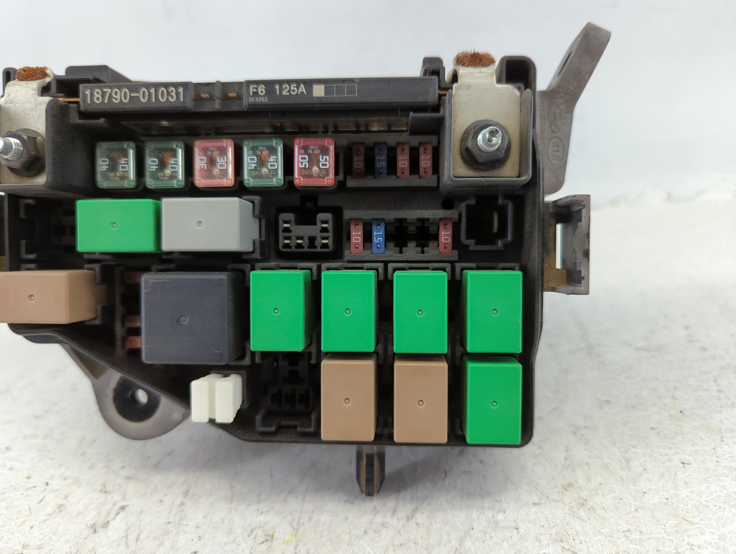 2013-2014 Hyundai Accent Fusebox Fuse Box Panel Relay Module P/N:12704-028 5028, 912211R533 Fits Fits 2013 2014 OEM Used Aut