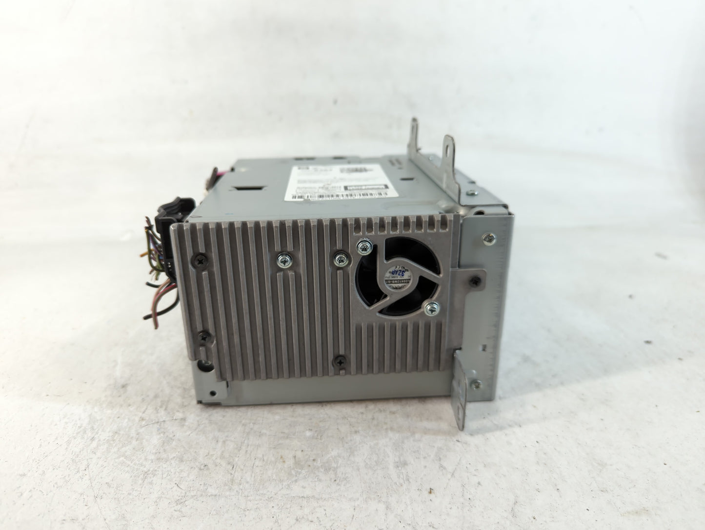 2012-2013 Hyundai Accent Radio AM FM Cd Player Receiver Replacement P/N:22976364 Fits Fits 2012 2013 OEM Used Auto Parts - O