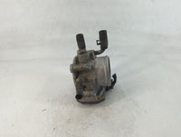 2012-2019 Hyundai Accent Throttle Body P/N:35100-2B300 Fits Fits 2012 2013 2014 2015 2016 2017 2018 2019 OEM Used Auto Parts