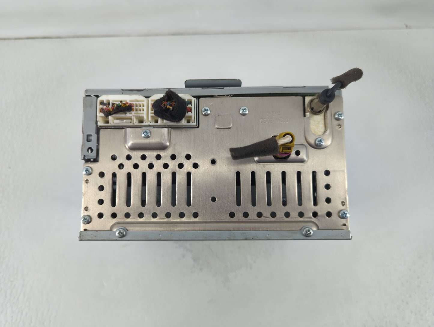 2012-2014 Hyundai Accent Radio AM FM Cd Player Receiver Replacement P/N:96170-1R1004X Fits Fits 2012 2013 2014 OEM Used Auto