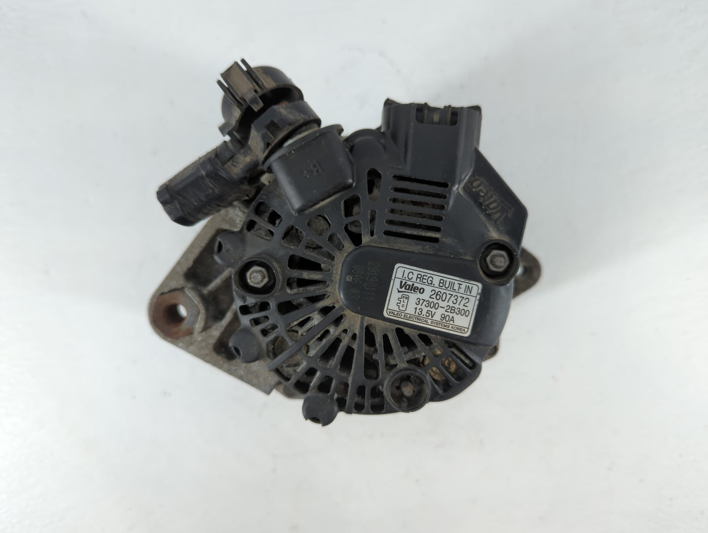 2012-2014 Hyundai Accent Alternator Replacement Generator Charging Assembly Engine OEM P/N:2607372 37300-2B300 Fits OEM Used