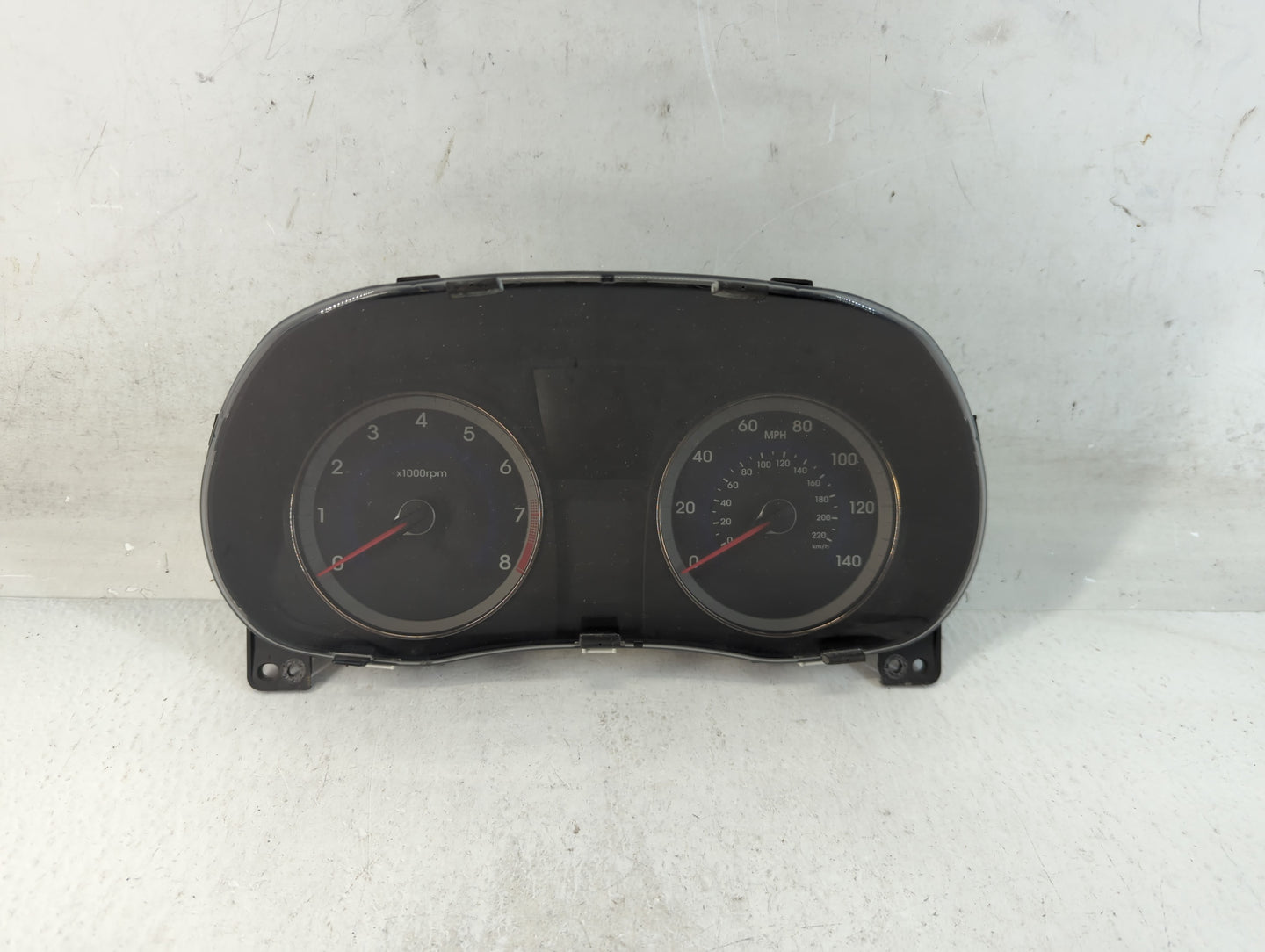 2012-2013 Hyundai Accent Instrument Cluster Speedometer Gauges P/N:94001-1R010 Fits Fits 2012 2013 OEM Used Auto Parts - Oem