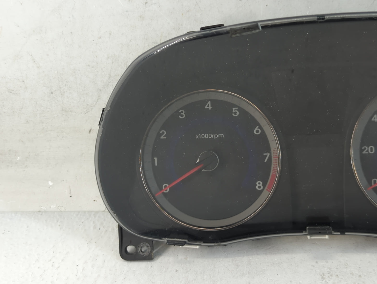 2012-2013 Hyundai Accent Instrument Cluster Speedometer Gauges P/N:94001-1R010 Fits Fits 2012 2013 OEM Used Auto Parts - Oem