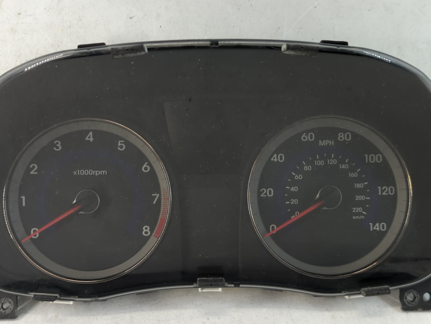 2012-2013 Hyundai Accent Instrument Cluster Speedometer Gauges P/N:94001-1R010 Fits Fits 2012 2013 OEM Used Auto Parts - Oem