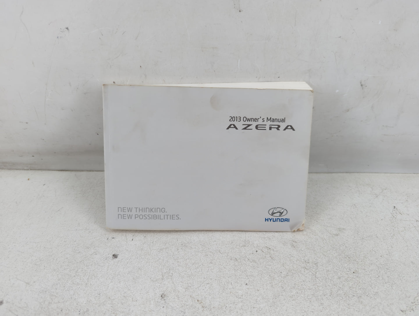 2013 Hyundai Azera Owners Manual Book Guide P/N:D3V0-EU35E OEM Used Auto Parts - Oemusedautoparts1.com