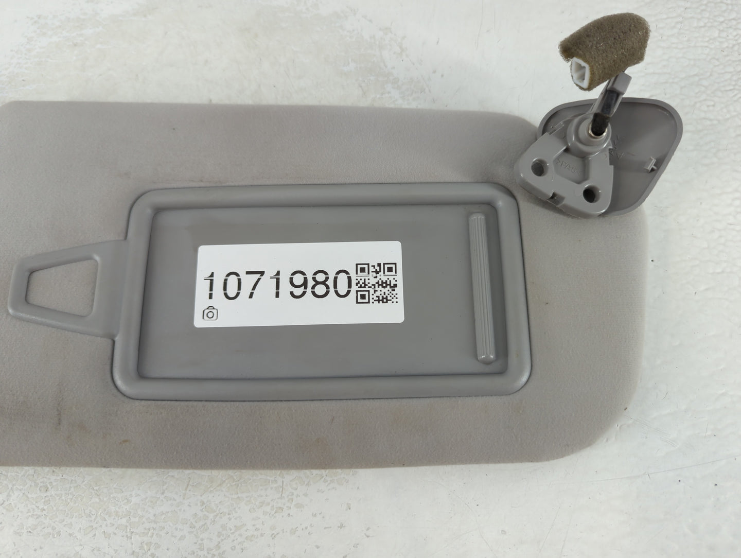2012-2017 Hyundai Azera Sun Visor Shade Replacement Driver Left Mirror Fits Fits 2012 2013 2014 2015 2016 2017 OEM Used Auto