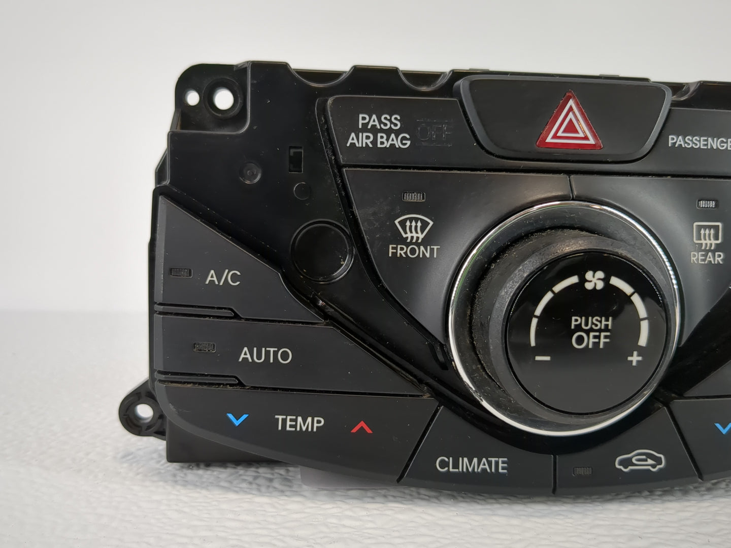 2012-2013 Hyundai Azera Climate Control Module Temperature AC/Heater Replacement P/N:97250-3V551 Fits Fits 2012 2013 OEM Use