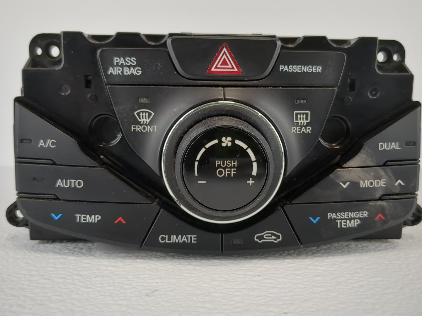 2012-2013 Hyundai Azera Climate Control Module Temperature AC/Heater Replacement P/N:97250-3V551 Fits Fits 2012 2013 OEM Use