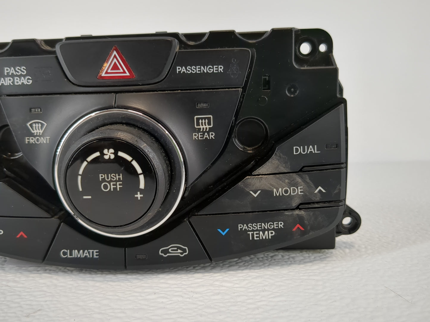2012-2013 Hyundai Azera Climate Control Module Temperature AC/Heater Replacement P/N:97250-3V551 Fits Fits 2012 2013 OEM Use