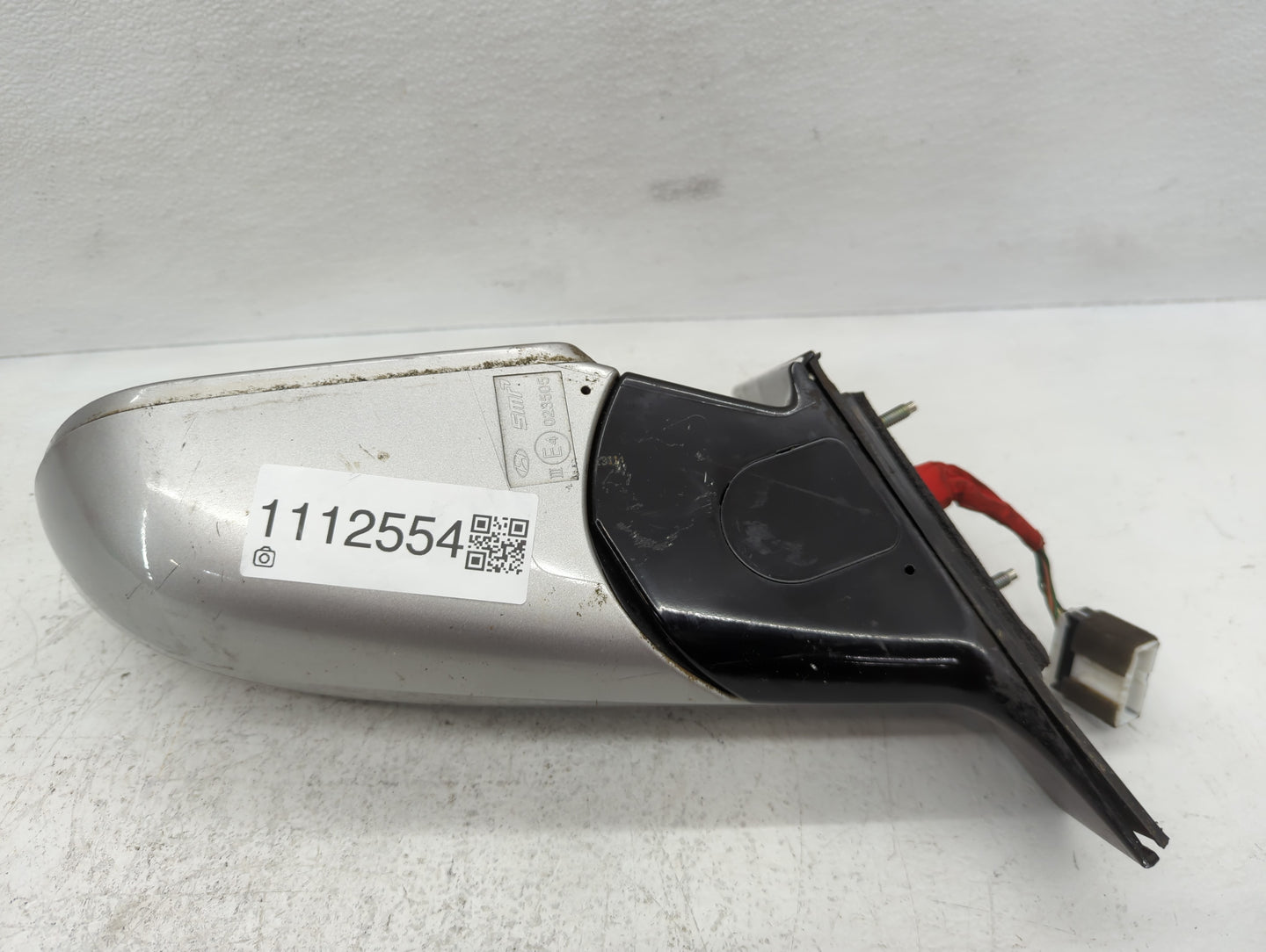 2012-2013 Hyundai Azera Driver Side View Mirror - Left Door Mirror OEM Used - Oemusedautoparts1.com