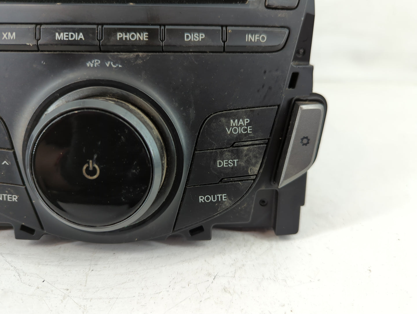 2012-2013 Hyundai Azera Radio AM FM Cd Player Receiver Replacement P/N:96560-3V4514X Fits Fits 2012 2013 OEM Used Auto Parts