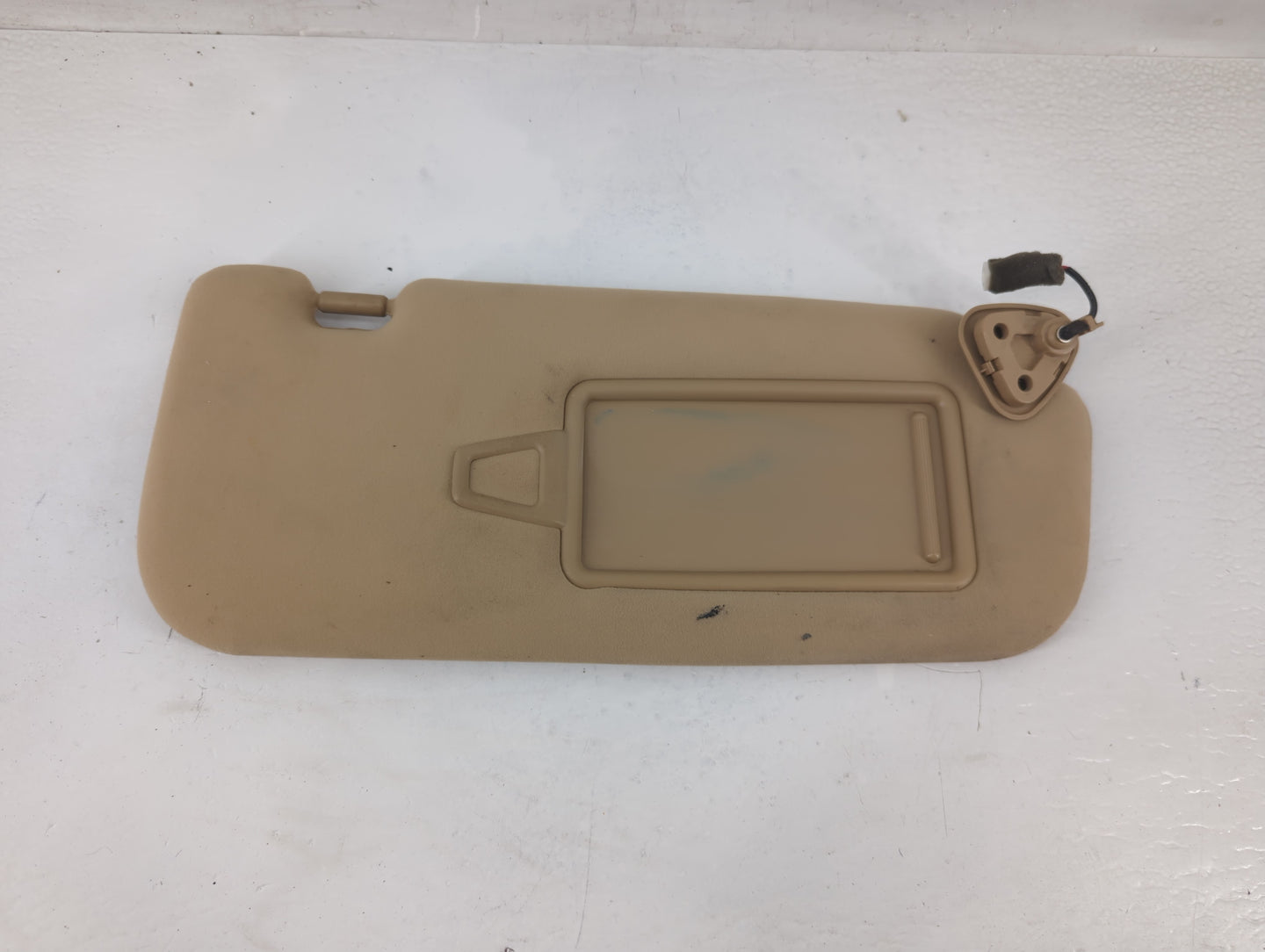 2012-2017 Hyundai Azera Sun Visor Shade Replacement Passenger Right Mirror Fits Fits 2012 2013 2014 2015 2016 2017 OEM Used 