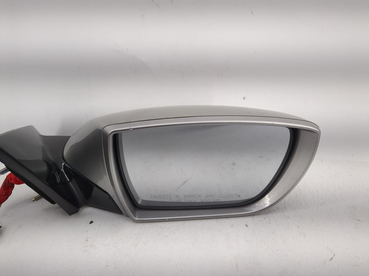 2012-2013 Hyundai Azera Passenger Side View Mirror - Right Door Mirror OEM Used - Oemusedautoparts1.com