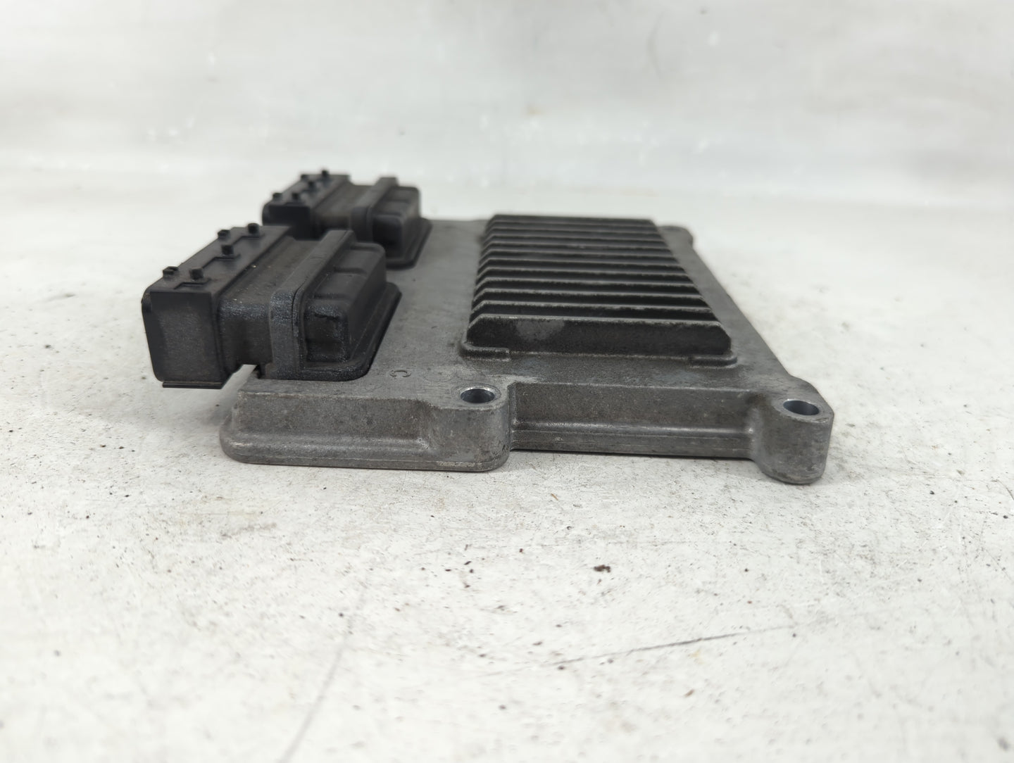 2012-2014 Hyundai Azera PCM Engine Control Computer ECU ECM PCU OEM P/N:39110-3CHN Fits Fits 2012 2013 2014 OEM Used Auto Pa