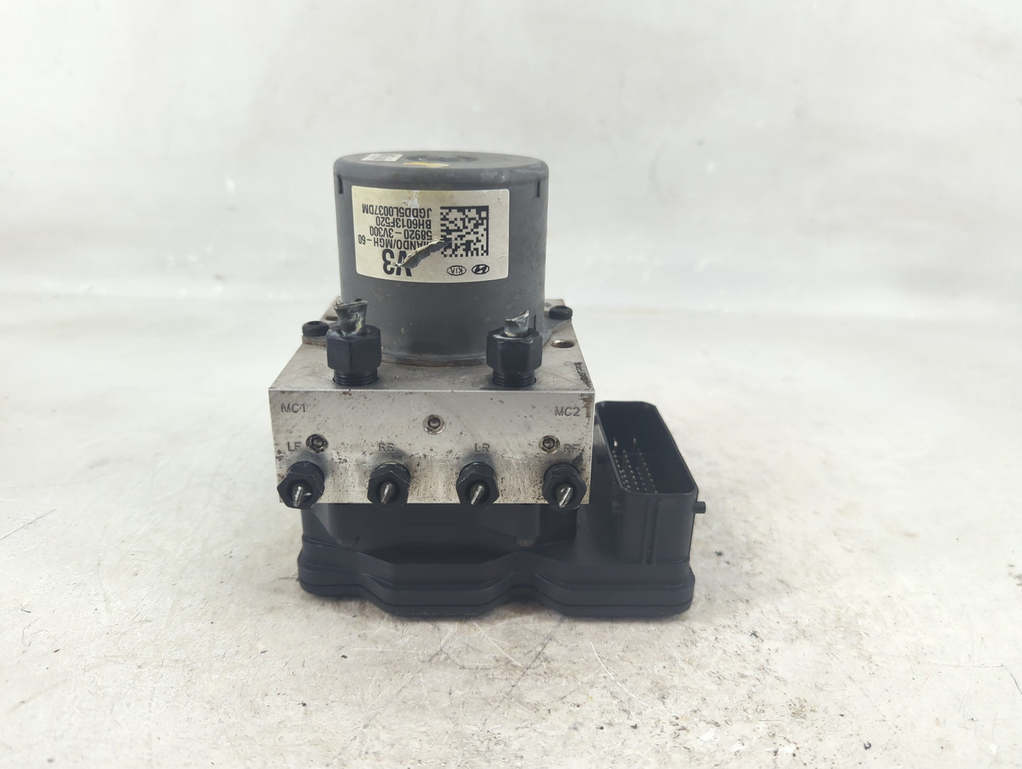 2012-2014 Hyundai Azera ABS Pump Control Module Replacement P/N:BE6003F502 Fits Fits 2012 2013 2014 OEM Used Auto Parts - Oe