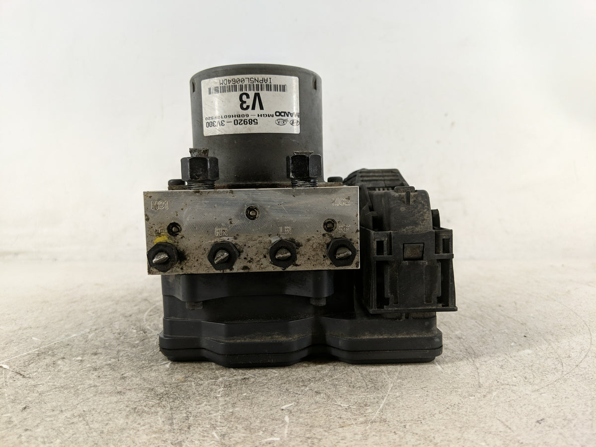 2012-2014 Hyundai Azera ABS Pump Control Module Replacement P/N:58920-3V300 BE6003F502 Fits Fits 2012 2013 2014 OEM Used Aut