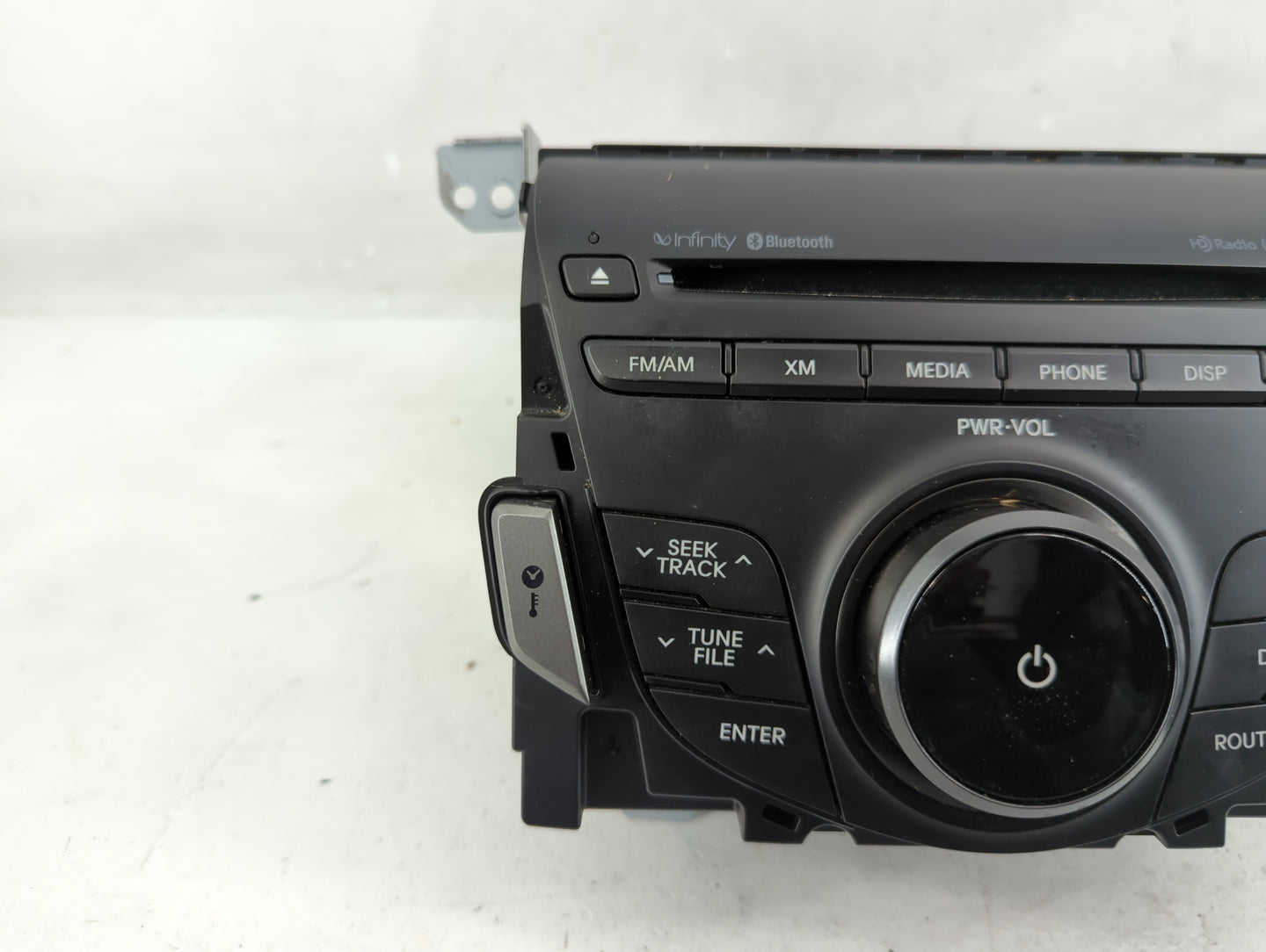 2012-2013 Hyundai Azera Radio AM FM Cd Player Receiver Replacement P/N:96560-3V4014X Fits Fits 2012 2013 OEM Used Auto Parts