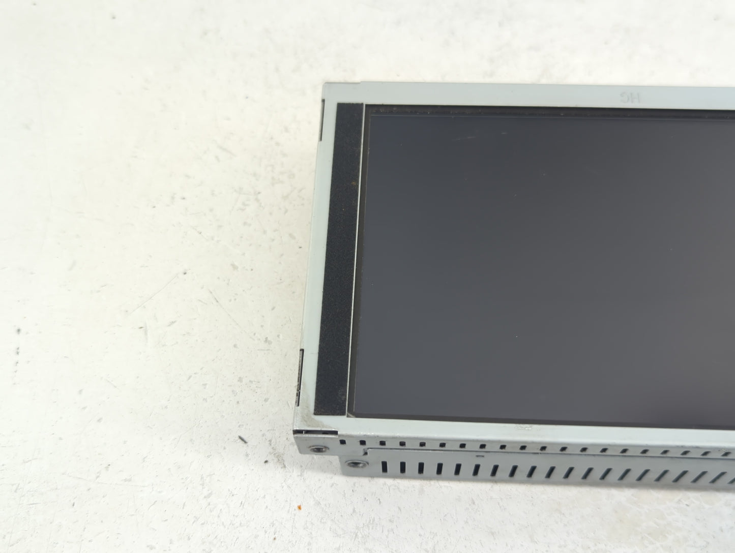 2012-2013 Hyundai Azera Information Display Screen - Oemusedautoparts1.com