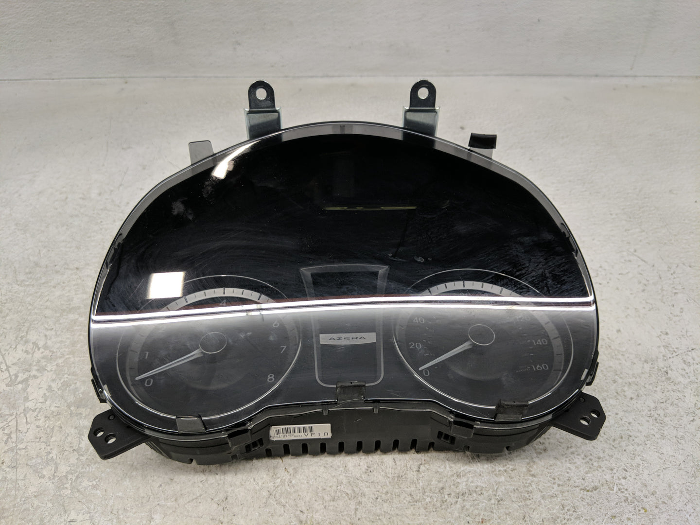 2012-2013 Hyundai Azera Instrument Cluster Speedometer Gauges P/N:94001-3V100 Fits Fits 2012 2013 OEM Used Auto Parts - Oemu