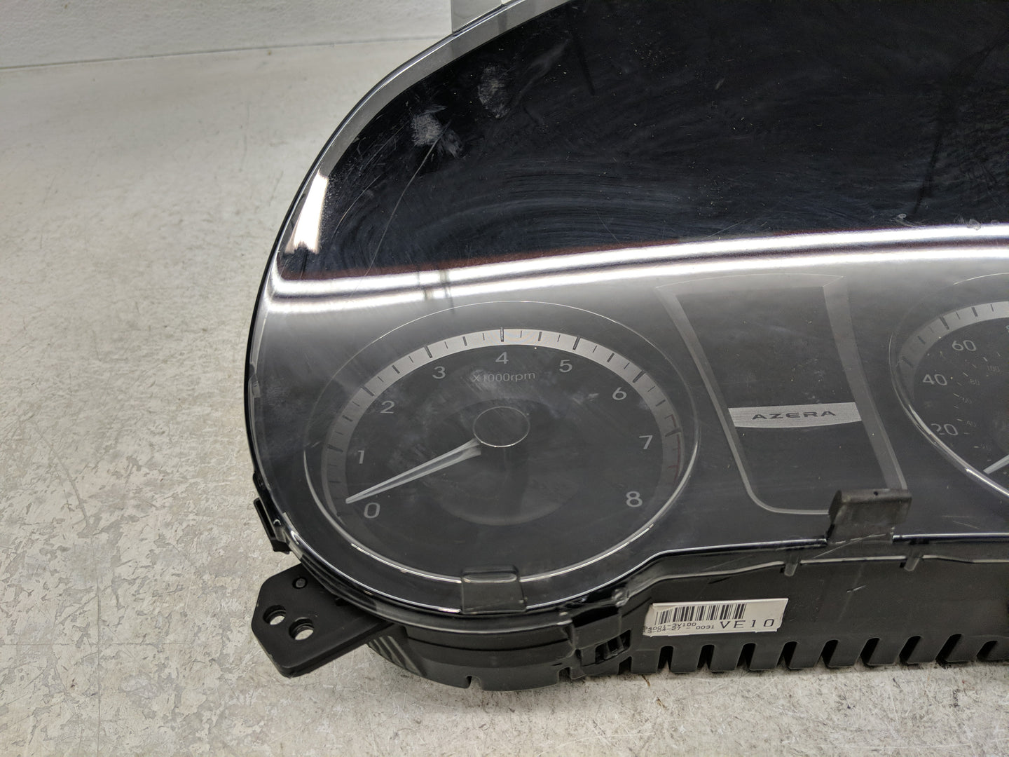 2012-2013 Hyundai Azera Instrument Cluster Speedometer Gauges P/N:94001-3V100 Fits Fits 2012 2013 OEM Used Auto Parts - Oemu