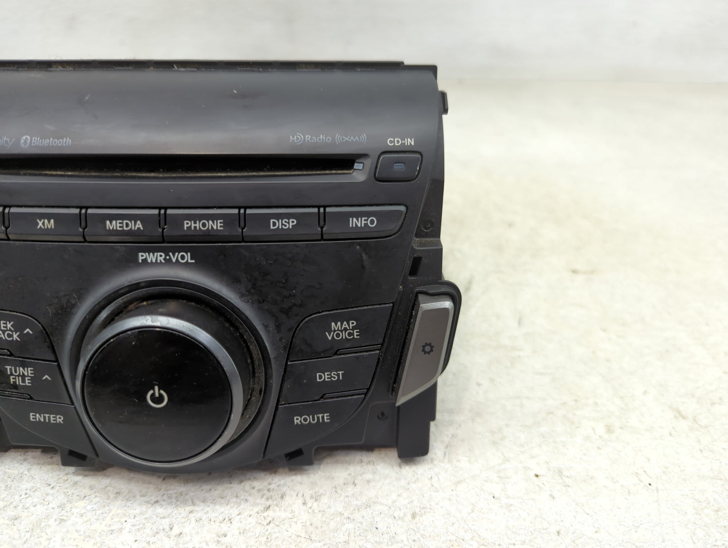 2012-2013 Hyundai Azera Radio AM FM Cd Player Receiver Replacement P/N:96560-3V4014X Fits Fits 2012 2013 OEM Used Auto Parts