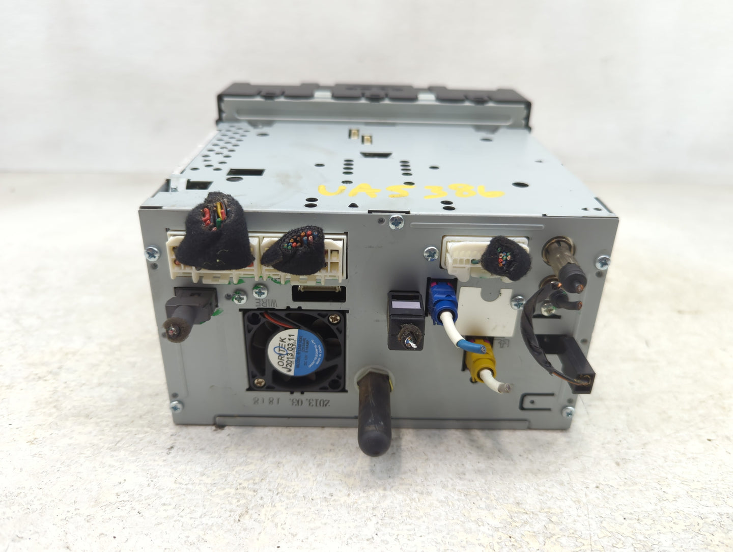 2012-2013 Hyundai Azera Radio AM FM Cd Player Receiver Replacement P/N:96560-3V4014X Fits Fits 2012 2013 OEM Used Auto Parts