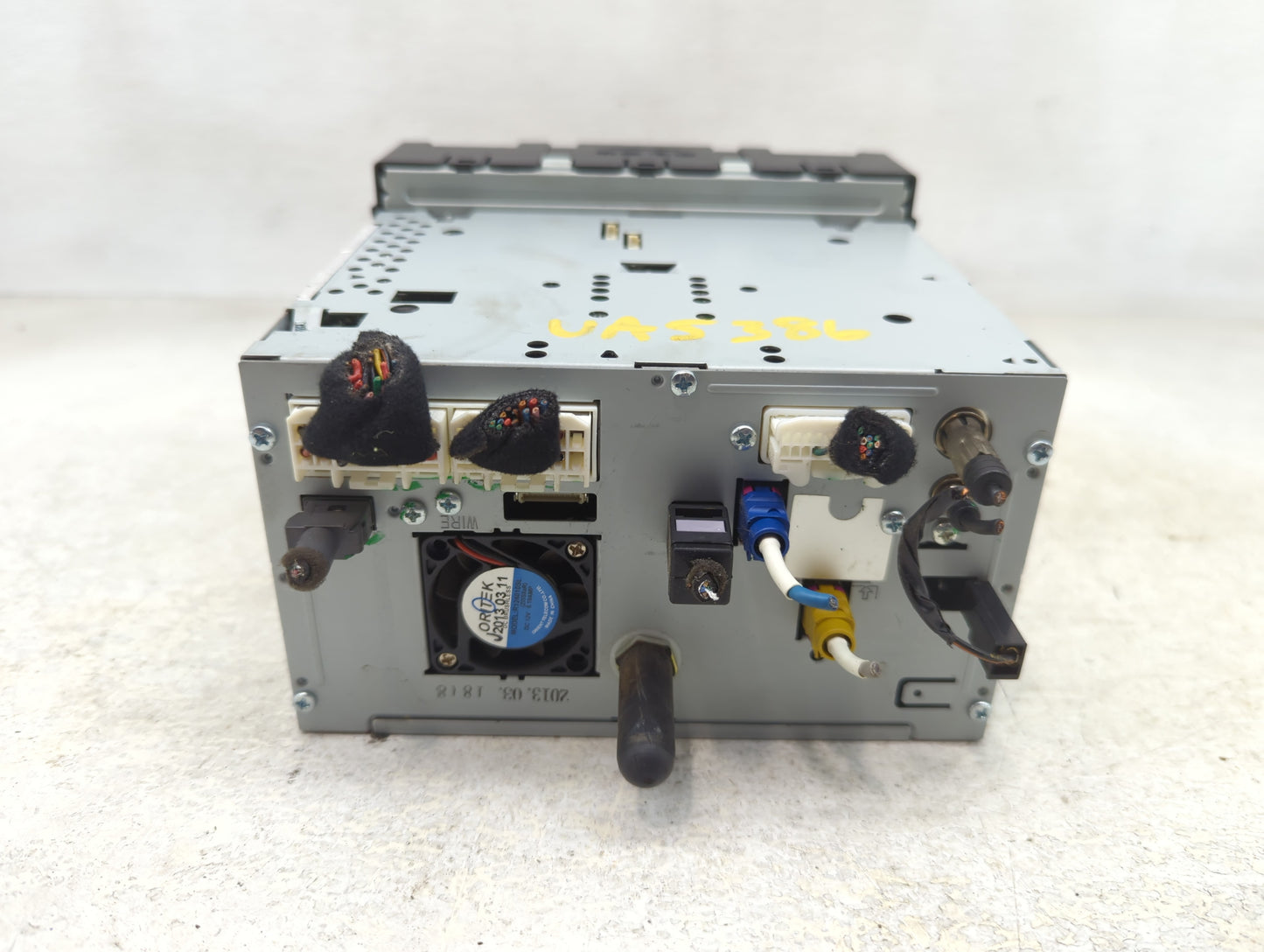 2012-2013 Hyundai Azera Radio AM FM Cd Player Receiver Replacement P/N:96560-3V4014X Fits Fits 2012 2013 OEM Used Auto Parts