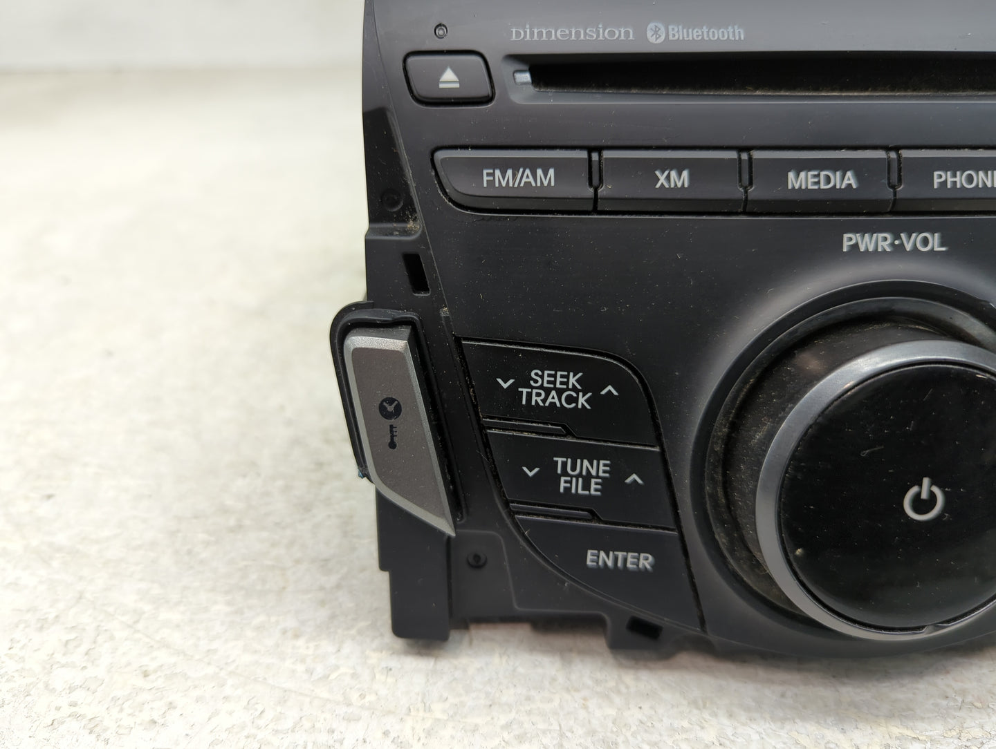 2012-2013 Hyundai Azera Radio AM FM Cd Player Receiver Replacement P/N:96560-3V4514X Fits Fits 2012 2013 OEM Used Auto Parts