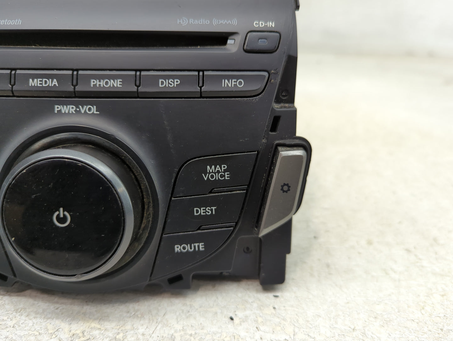2012-2013 Hyundai Azera Radio AM FM Cd Player Receiver Replacement P/N:96560-3V4514X Fits Fits 2012 2013 OEM Used Auto Parts