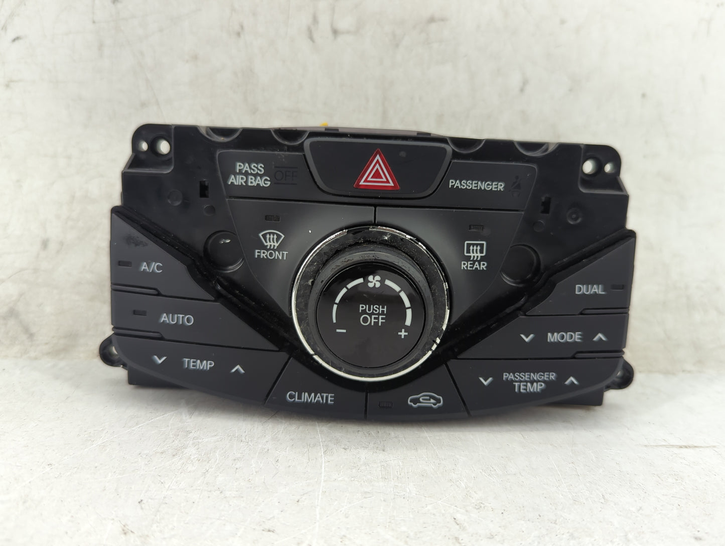 2012-2013 Hyundai Azera Climate Control Module Temperature AC/Heater Replacement P/N:97250-3V550 Fits Fits 2012 2013 OEM Use