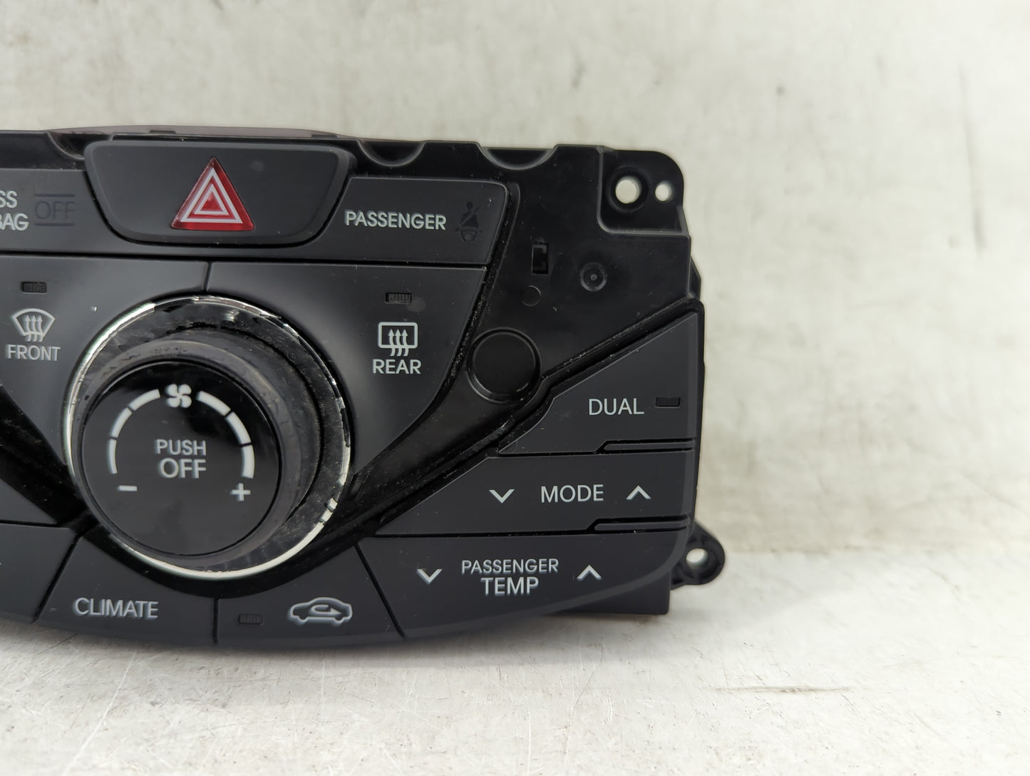 2012-2013 Hyundai Azera Climate Control Module Temperature AC/Heater Replacement P/N:97250-3V550 Fits Fits 2012 2013 OEM Use