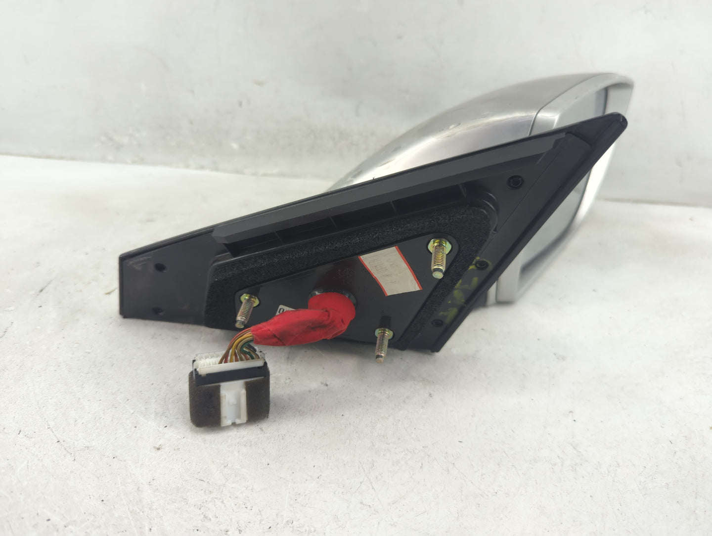 2012-2013 Hyundai Azera Passenger Side View Mirror - Right Door Mirror OEM Used - Oemusedautoparts1.com