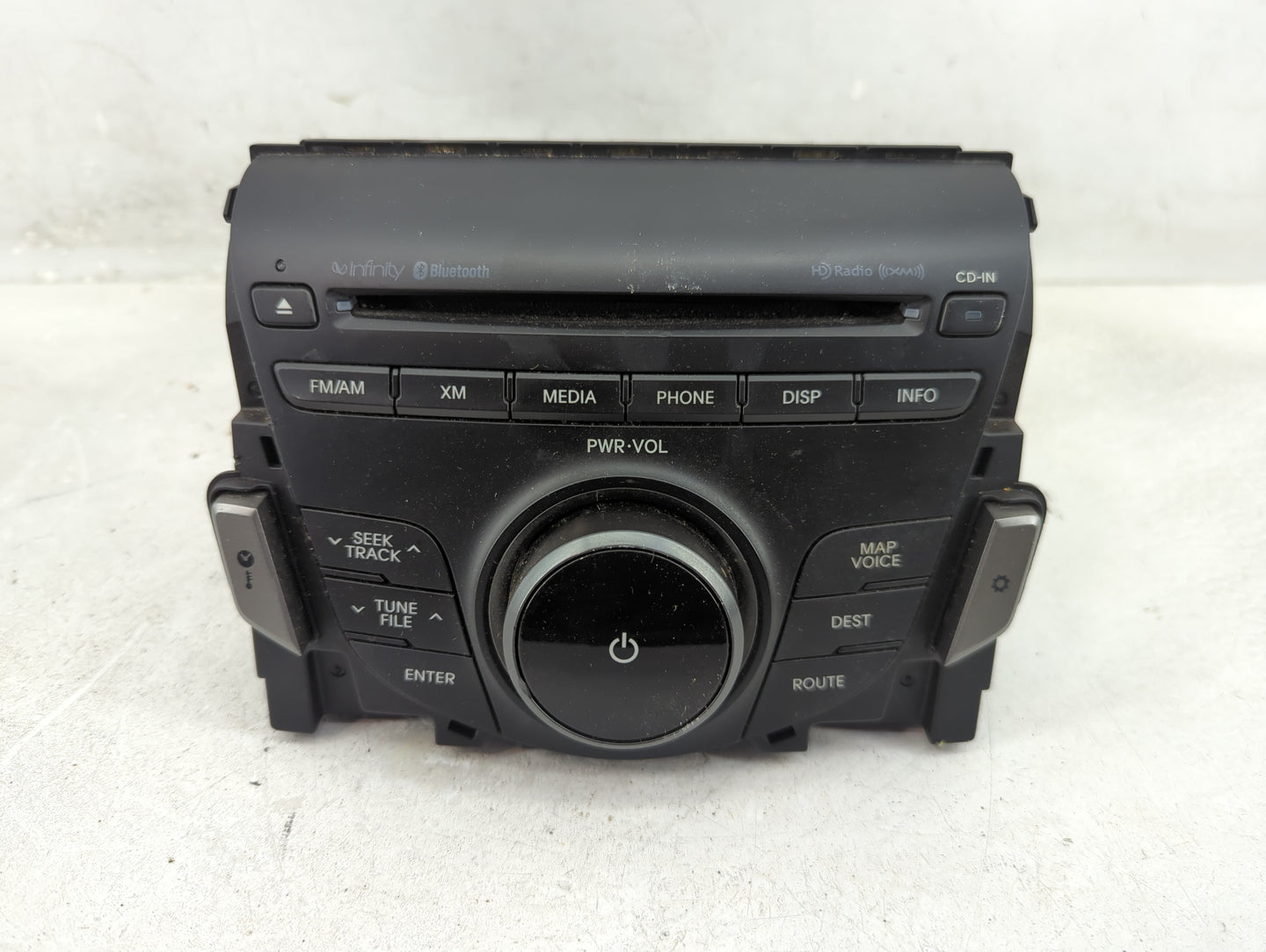 2012-2013 Hyundai Azera Radio Control Panel - Oemusedautoparts1.com