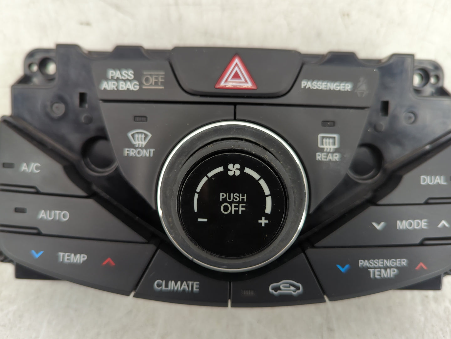 2012-2013 Hyundai Azera Climate Control Module Temperature AC/Heater Replacement P/N:97250-3V551 Fits Fits 2012 2013 OEM Use