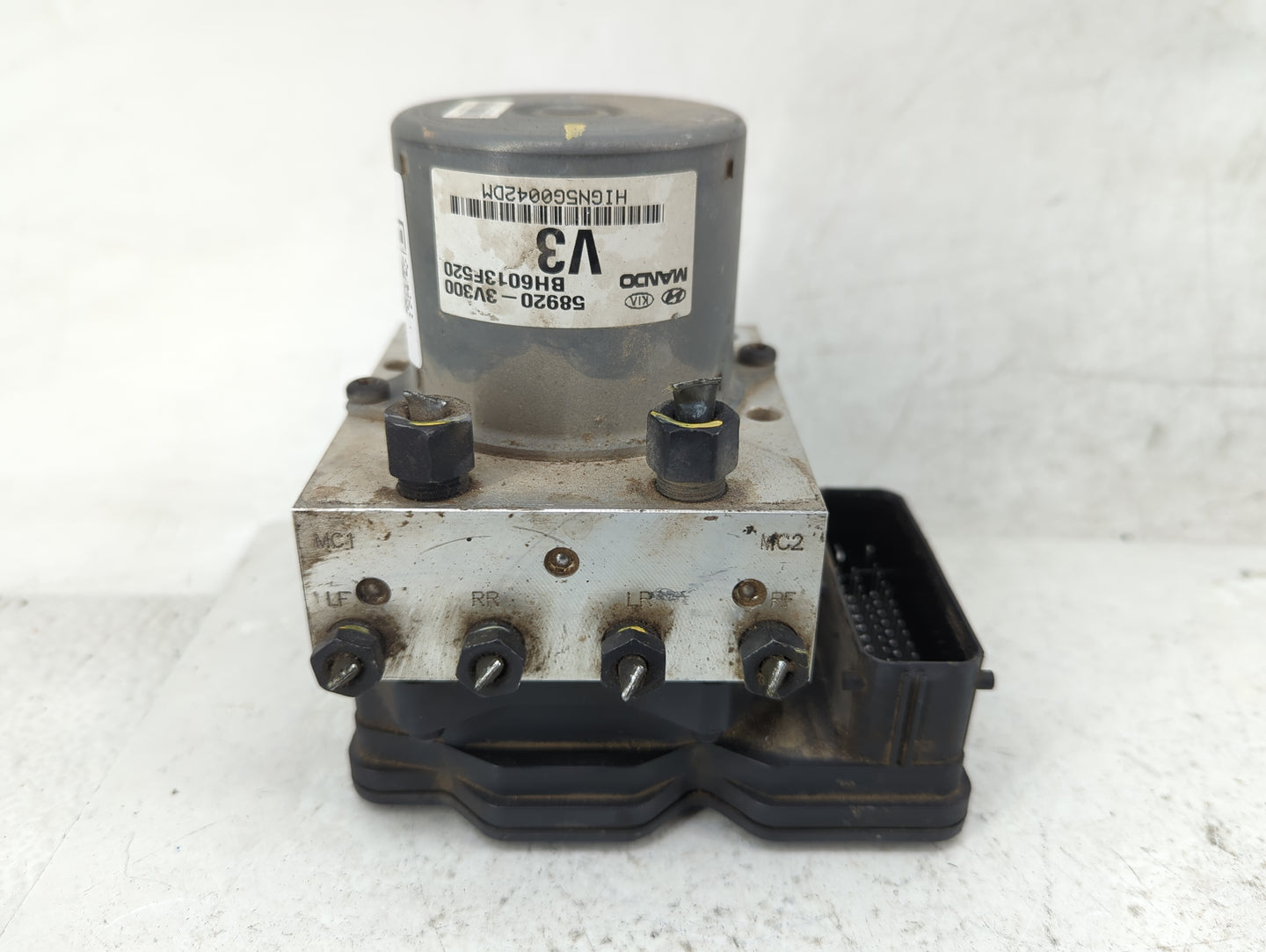 2012-2014 Hyundai Azera ABS Pump Control Module Replacement P/N:58920-3V300 Fits Fits 2012 2013 2014 OEM Used Auto Parts - O