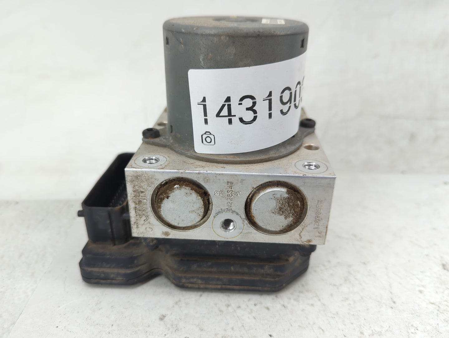 2012-2014 Hyundai Azera ABS Pump Control Module Replacement P/N:58920-3V300 Fits Fits 2012 2013 2014 OEM Used Auto Parts - O