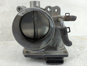 2012-2017 Hyundai Azera Throttle Body P/N:35100-3CAA0 Fits Fits 2012 2013 2014 2015 2016 2017 2018 OEM Used Auto Parts - Oem