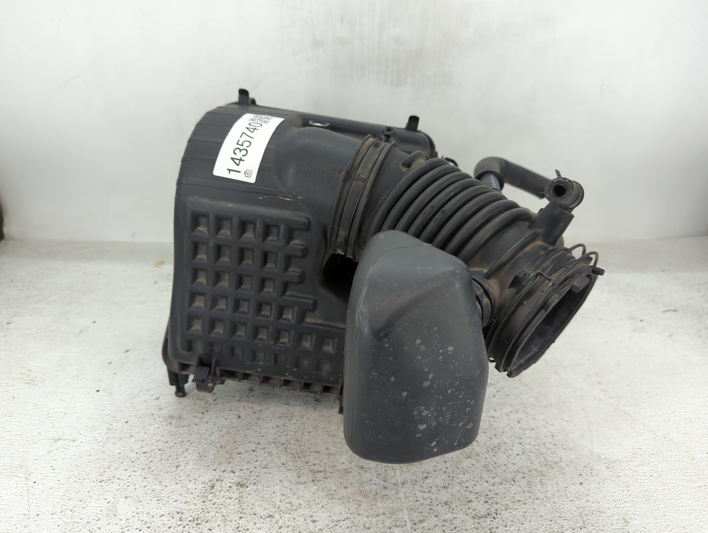 2012-2017 Hyundai Azera Air Cleaner Intake-duct Hose Tube - Oemusedautoparts1.com