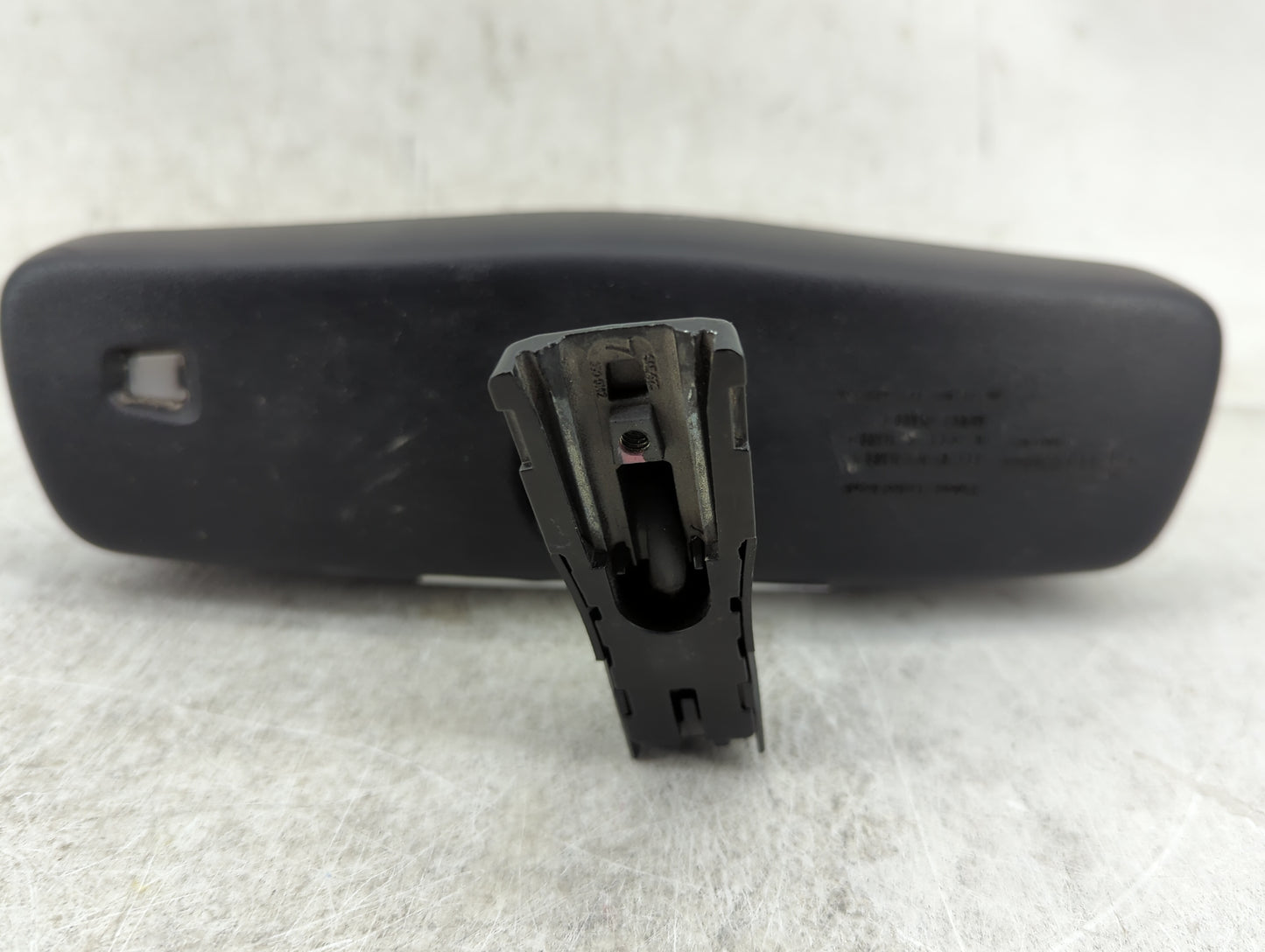 2012-2017 Hyundai Azera Interior Rear View Mirror Replacement OEM P/N:026666 GNTX-1027 Fits OEM Used Auto Parts - Oemusedaut