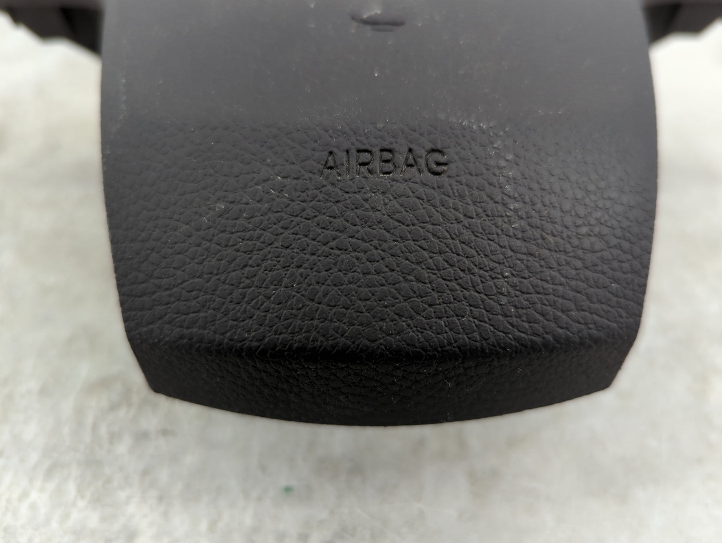 2013 Hyundai Azera Air Bag Driver Left Steering Wheel Mounted P/N:4MF 27K 1E EDW Fits OEM Used Auto Parts - Oemusedautoparts