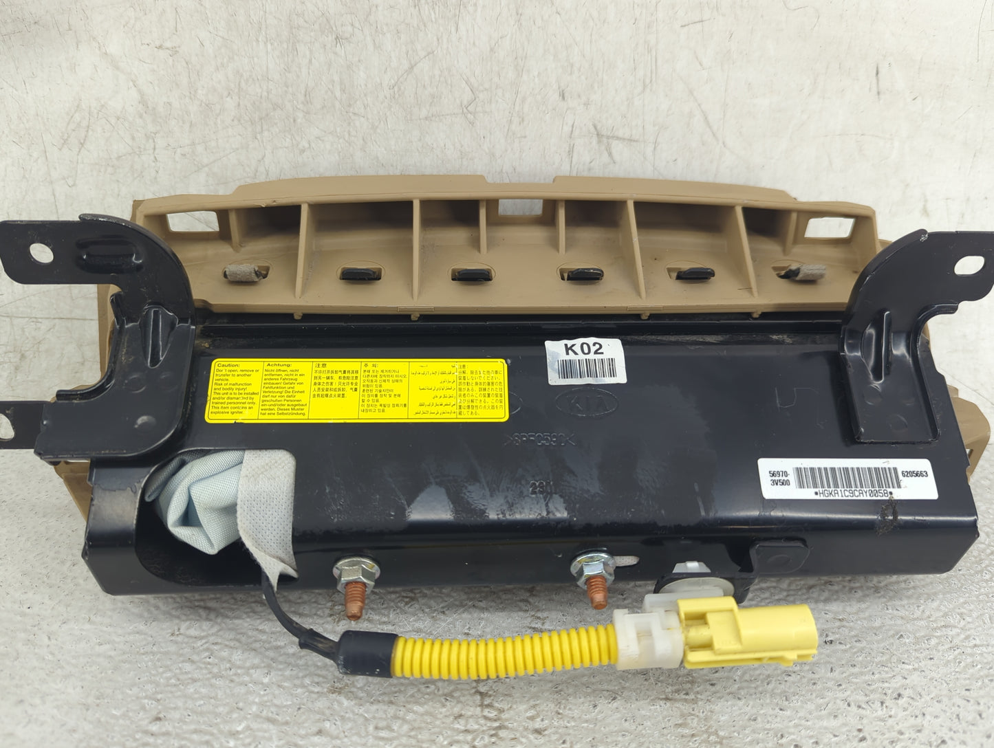 2013 Hyundai Azera Air Bag Driver Left Knee OEM P/N:56970-3V500 Fits OEM Used Auto Parts - Oemusedautoparts1.com