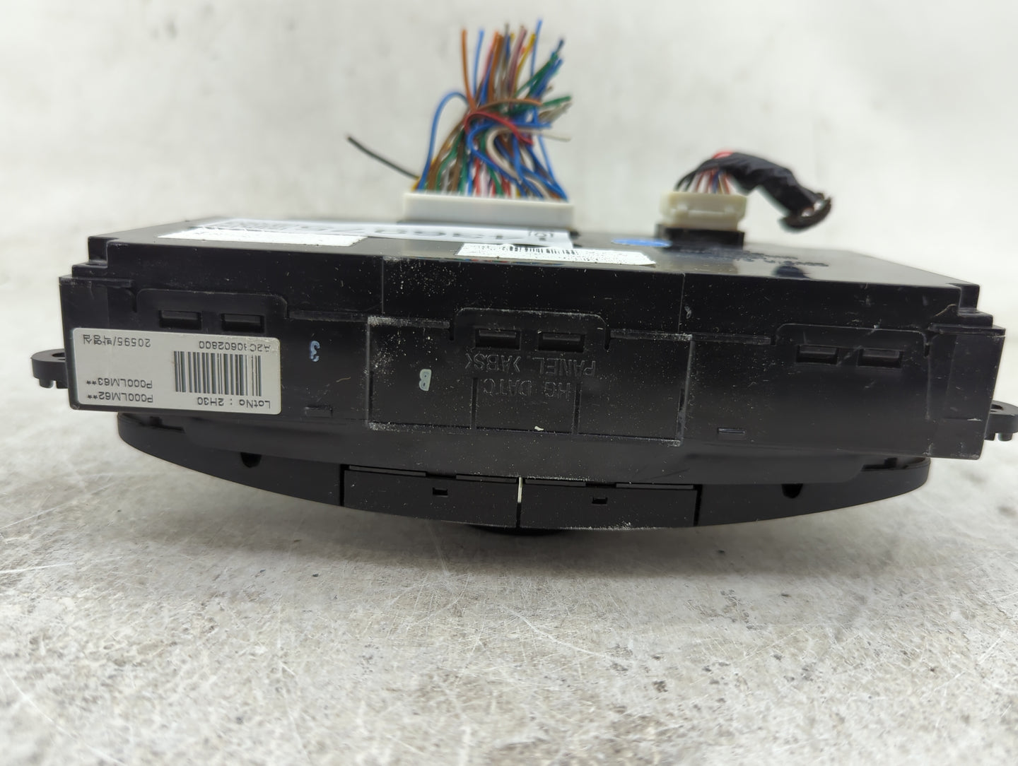 2013 Hyundai Azera Climate Control Module Temperature AC/Heater Replacement P/N:97250-3VXXX Fits OEM Used Auto Parts - Oemus