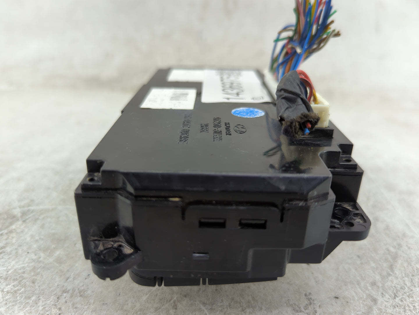 2013 Hyundai Azera Climate Control Module Temperature AC/Heater Replacement P/N:97250-3VXXX Fits OEM Used Auto Parts - Oemus