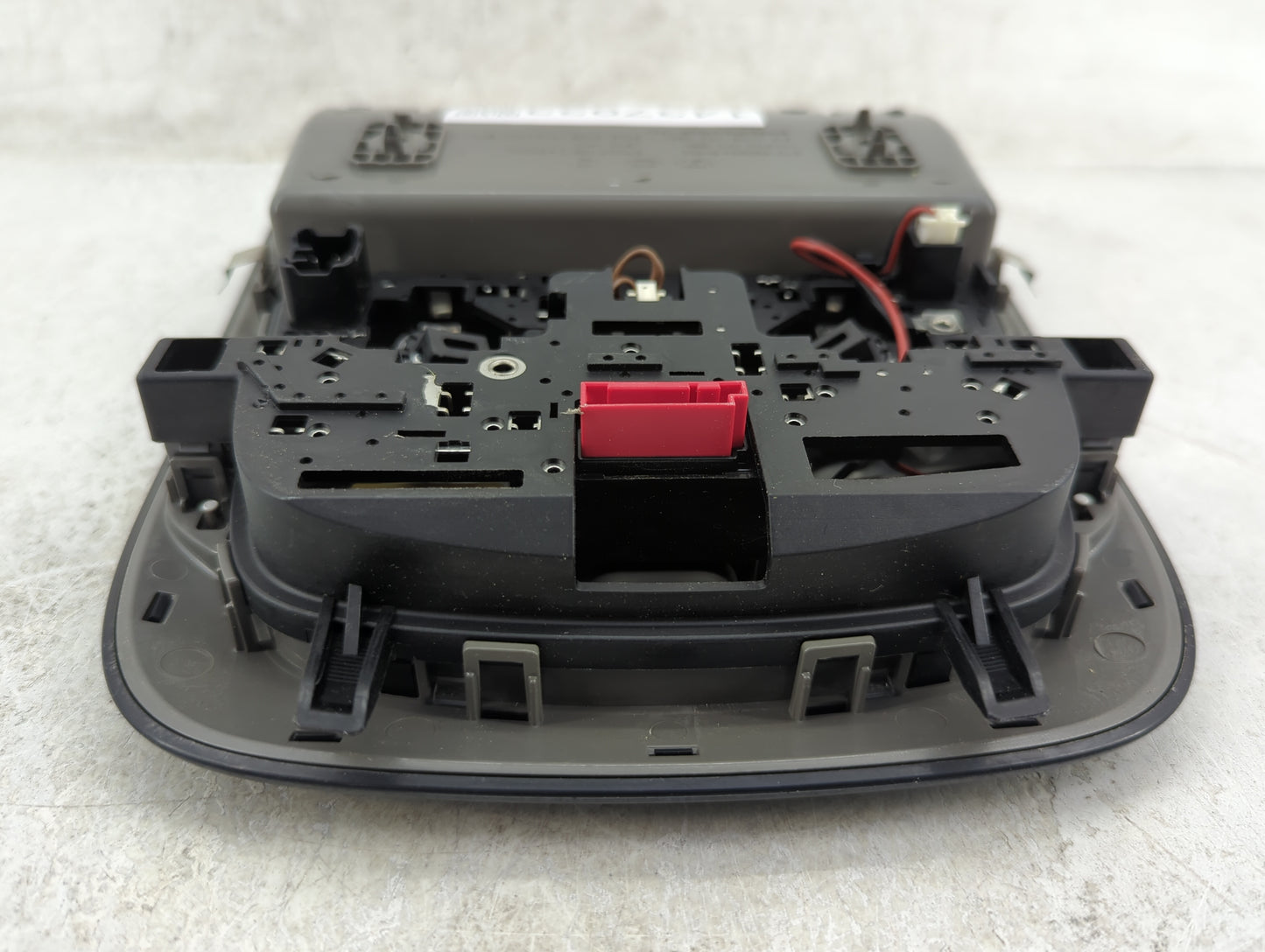 2012-2014 Hyundai Azera Overhead Roof Console 1437933 - Oemusedautoparts1.com