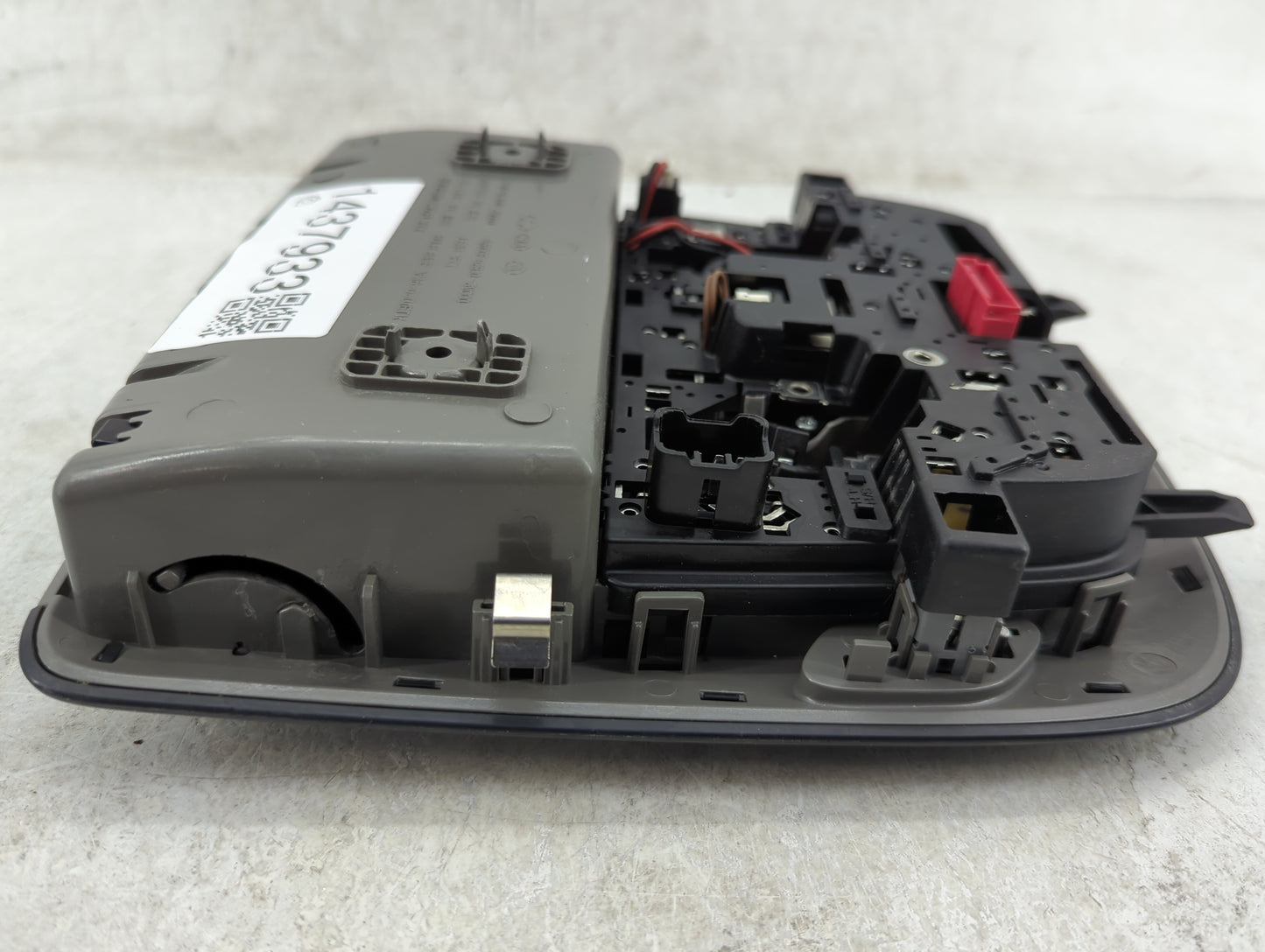 2012-2014 Hyundai Azera Overhead Roof Console 1437933 - Oemusedautoparts1.com